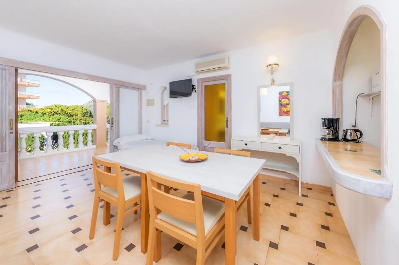 Rosamar Holidays Apartments Cala Ratjada